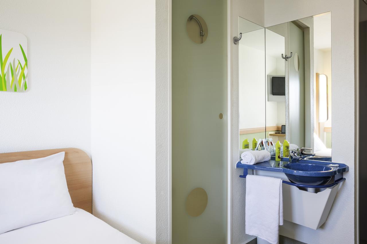 Ibis Budget Orly Chevilly Tram 7 Вітрі-сюр-Сен Номер фото